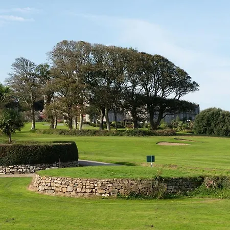 St Ia, Castle Approach, Tregenna Castle * St Ives